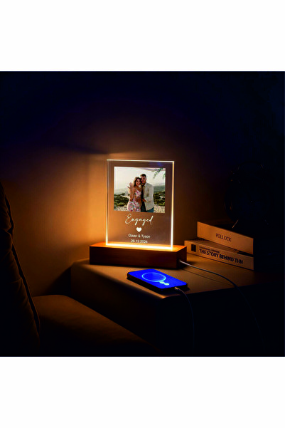 genel tr Kişiye Özel İsimli Fotoğraflı ve Tarihli LED Masa Lambası – Romantik...