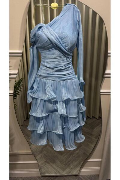 Mar style Pearl Dress with Luxurious Embroidery and Ruffles