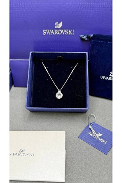 Generic Chain Necklace with Star and Key Pendant Elegant