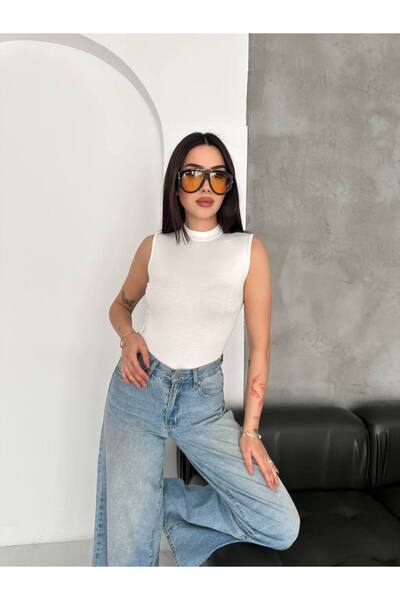 HELMİRA Kadın Beyaz Balıkçı Yaka Esnek Likralı Kumaş Sıfır Kol Body Bluz