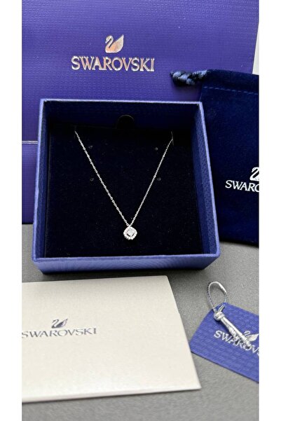Generic Chain Necklace with Star and Key Pendant Elegant