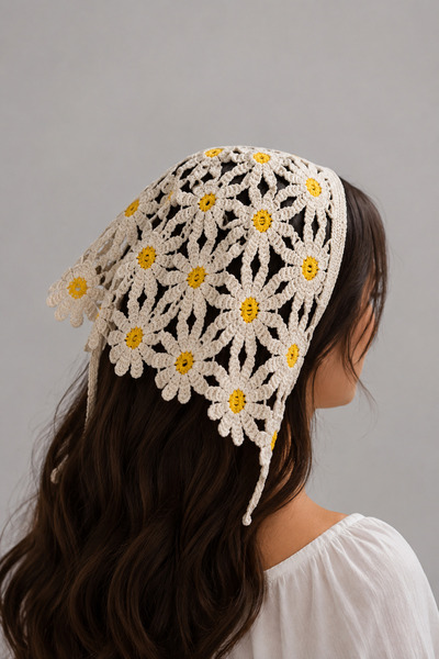 Derkfani Crochet Daisy Patterned Bandana