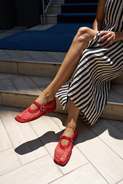 ANGELİNA JONES Soul Women's Red Fishnet Detailed Buckle-Backed Ballet Flats