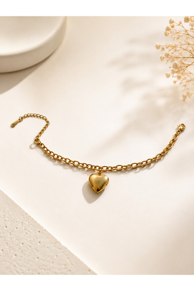 Archhazel Jewelery Heart Tip Gold Steel Bracelet