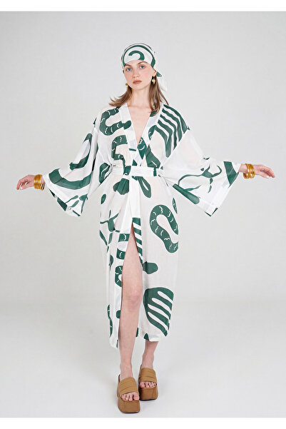 Tiny Kundalini Kimono