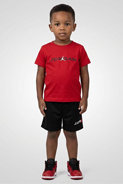 Nike Toddlers Boy 2 Pcs Brand Logo T-Shirt And Shorts Set, Multicolor