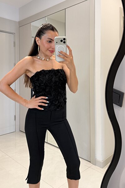 Gizem Ecemiş Rogers Siyah Üç Boyutlu Korse Büstiyer