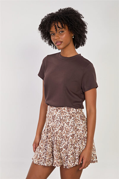 BARRELS AND OIL Women's Crew Neck T-Shirt with Side Slits - Bitter Coffee