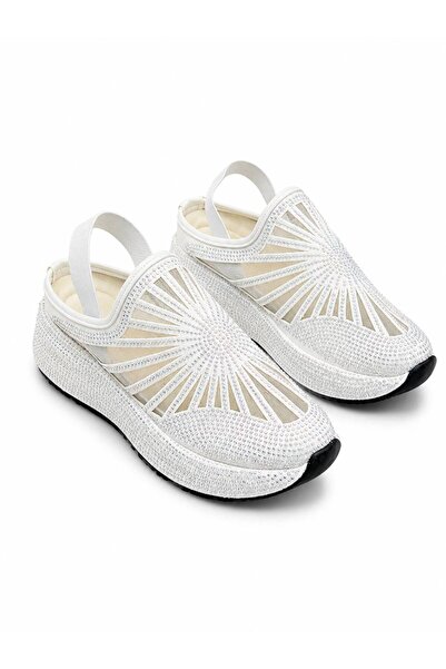 Layber Women's Stoned Special Patterned Orthopedic Sole Summer Luxury Sandals