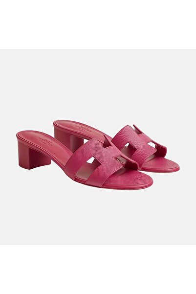 HERMES PARIS Oasis Sandals in Epsom Calfskin Rose