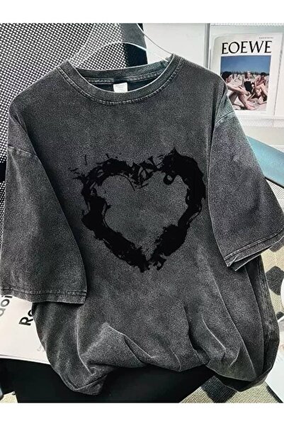 bellanova "Black Oversized T-Shirt with Wear – Street Fashion"