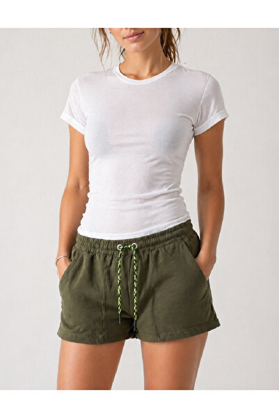 Evendi Tricou, Alb