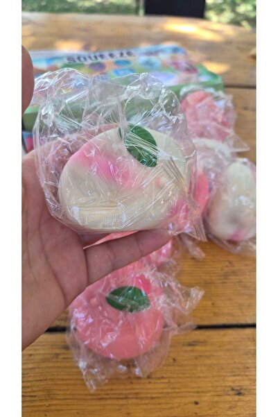 SquishyFun Σκουίσι φρούτο με αφρό μέσα