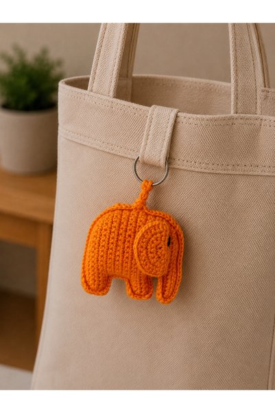 FLY LIFE Hand-Knitted Amigurumi Keychain / Bag Charm