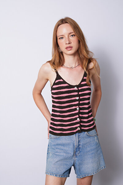 Nisan Lace-Detail Tricot T-Shirt