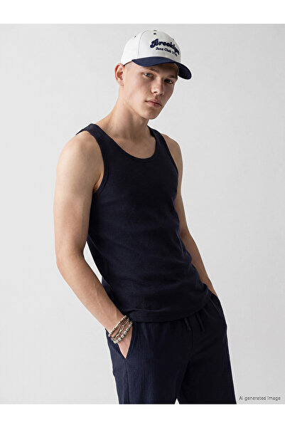 LC Waikiki Peak New Season Crew Neck Men's Sleeveless T-Shirt