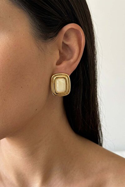 AMORE.İST STORE Madam Gold Çerçeveli Küpe