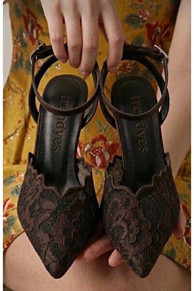 ACMZ SHOES Women's Brown Lace Detailed Ankle Strap Pointed Toe Evening Dress ...
