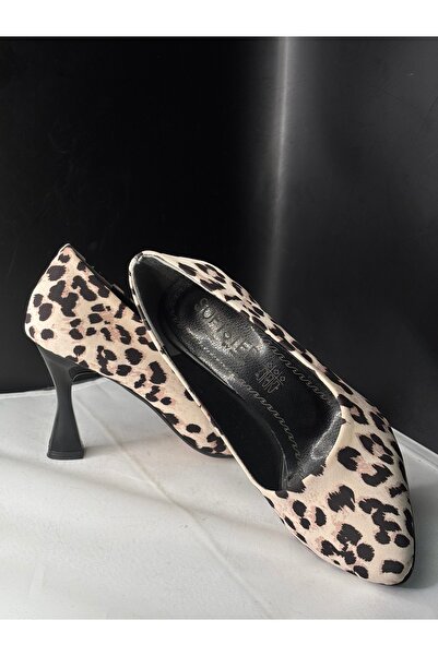 Genel Markalar Kadın Leopar Desenli Kadeh Topuklu Stiletto