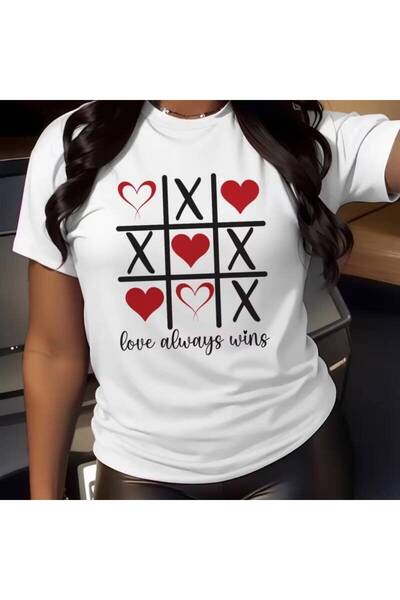 1001 Line تي شيرت نسائي بتصميم "الحب دائمًا يفوز" مع قلب متقاطع XOXO - أبيض و...