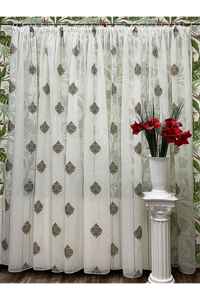 Liz Line Perdea brodata mecanic din seria Baroc, culoare ivoire/maro, 450x245...