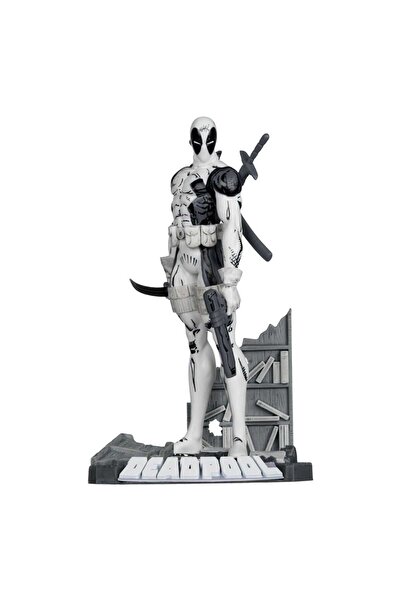 OEM Figurina Deadpool, MCFARLANE TOYS, Marvel Collection, Line Art, 17 cm