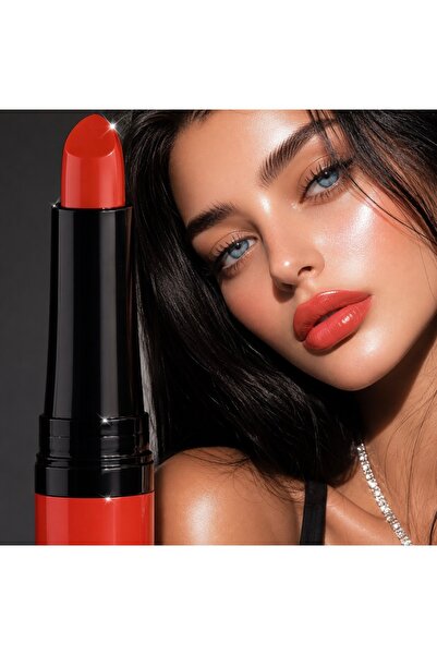 colier Long-Lasting Velvet Lipstick No. 9 Gives Your Lips a Rich, Alluring Co...