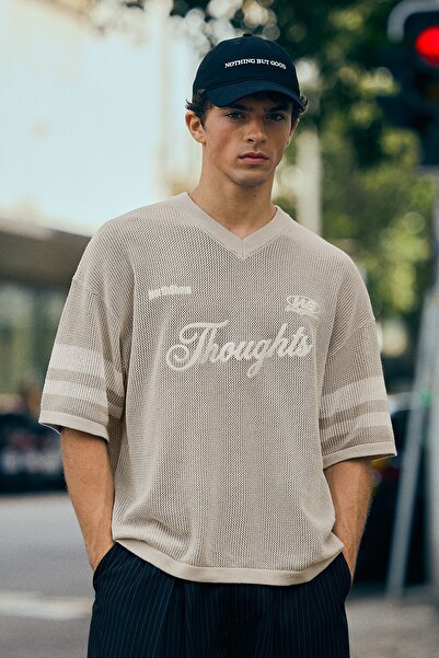Bershka İşlemeli file V yaka t-shirt