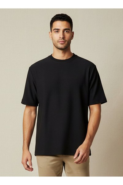 FAV Men Regular Fit Crew Neck Short Sleeves T-shirt