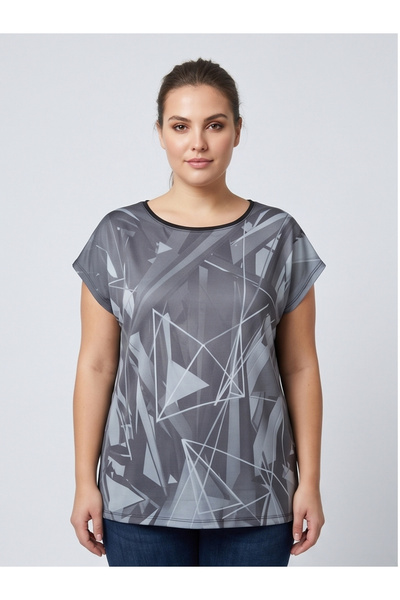 gökçesu Women's Relaxed Cut T-shirt