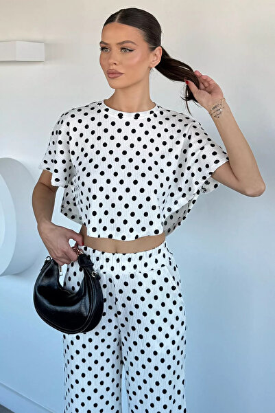 Aryena Cream Women's Crew Neck Polka Dot Bat Sleeve Blouse