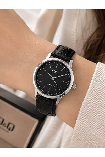 Q&Q Women's Wristwatch Silver Color Case Leather Strap Casual and Stylish Com...