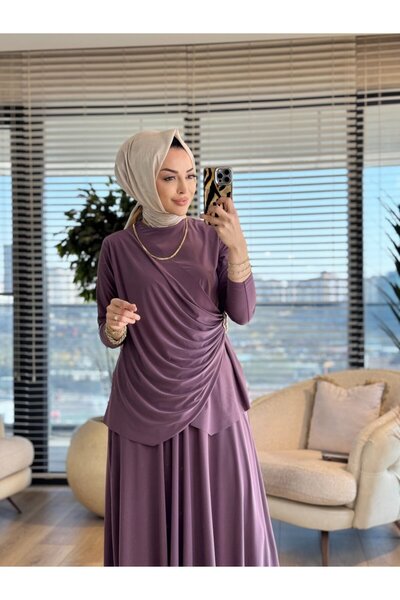 Afili 4226 طقم تنورة بحزام جانبي ورباط باللون الوردي