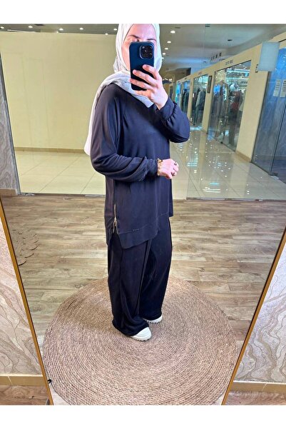Kinda Moda boutique Track suit zipper on the sides