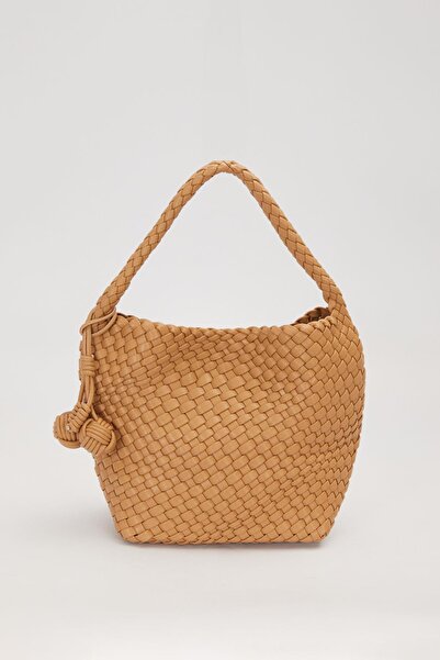Levidor Mink Rectangular Knitted Model Handbag