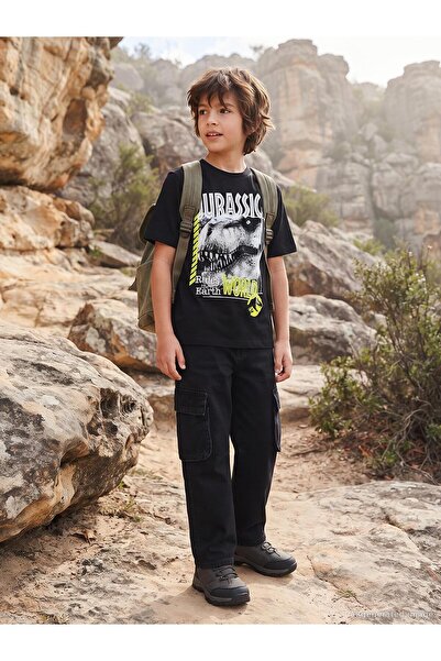 Jurasic World Jurassic World T-Shirt for Ages 10-13 - Black