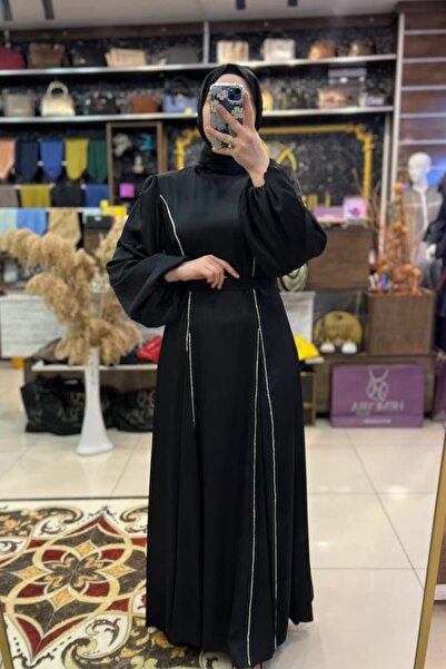 HÜMEYRA BUTİK Stone Detailed Satin Evening Dress