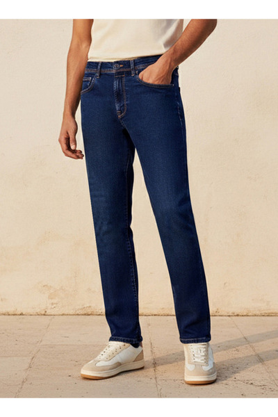 DNM Men Slim Fit Mid-Rise Jeans