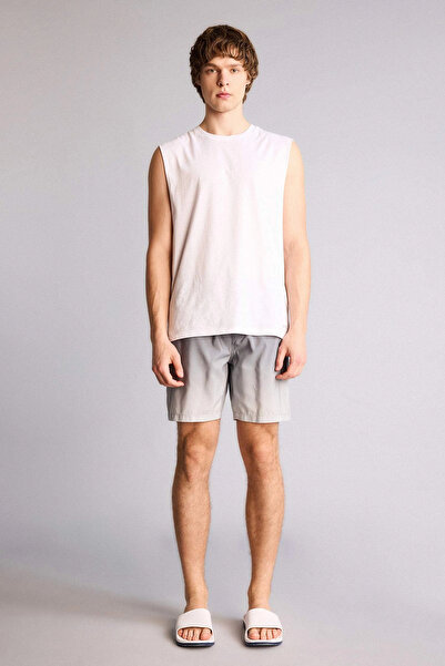 DeFacto Z6873Azbk27 Black Regular Fit Gradient Printed Mesh Lined Above-Knee ...