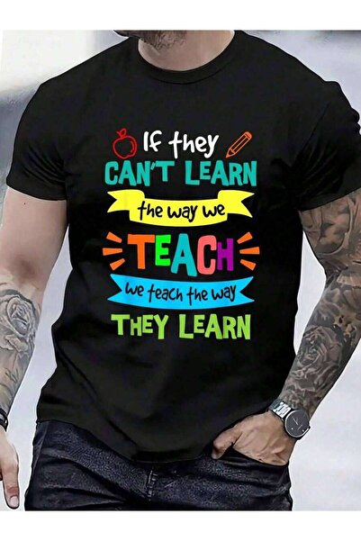 4CR تي شيرت من القطن بنسبة 100% مطبوع عليه عبارة "We Teach The Way They Learn...