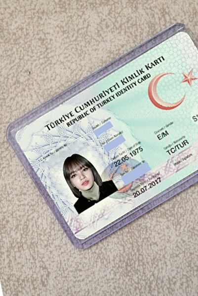 SARANG Lisa Blackpink Şeffaf Kimlik Kılıfı - Ehliyet, Nufüs Cüzdanı, Okul Kartı, Akbil Kılıfı