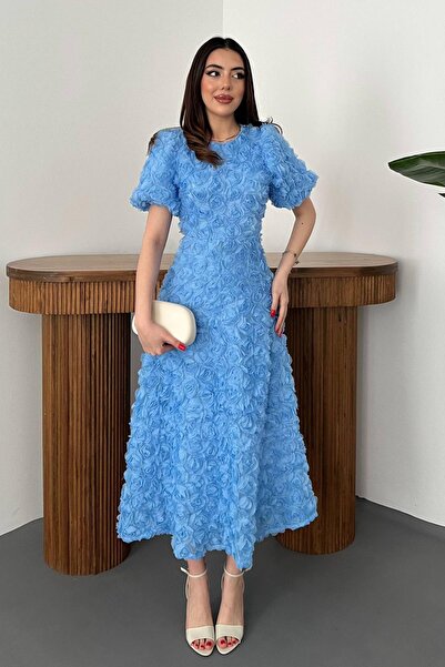 Clothes Fast فستان نسائي أزرق متوسط الطول مزين بالورود وأكمام بالون وياقة دائ...
