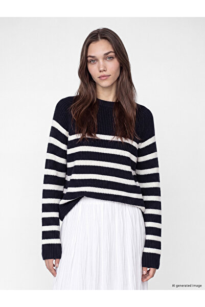 LC Waikiki Lcw Modest Ecru Crew Neck Striped Women's Knitwear Sweater