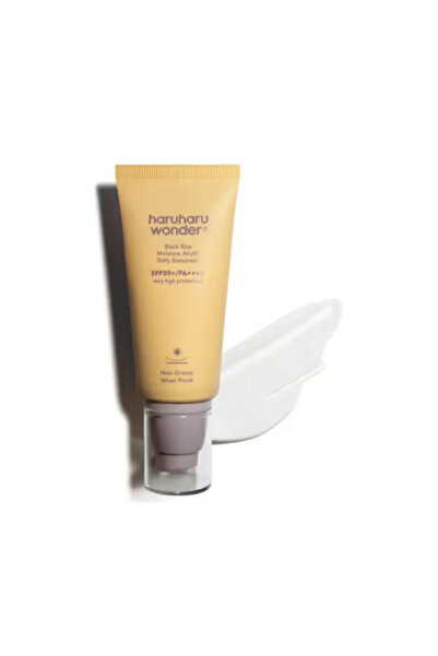 Haruharu Wonder Black Rice Moisture Airyfit Daily Sunscreen Spf50 Pa 50 Ml