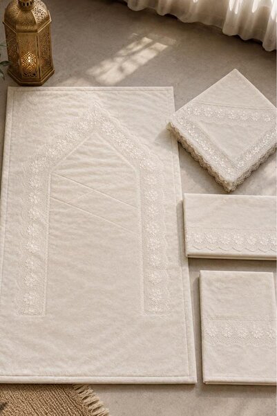 Çeyiz Diyarı Velvet Scalloped Prayer Rug Set Cream