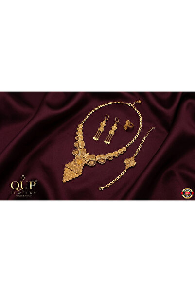 qup Özel İşlemeli Takı Seti