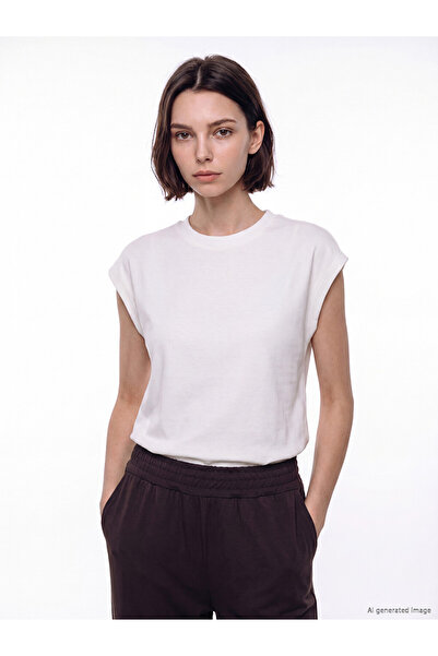 LC Waikiki White Crew Neck Soft Touch Women's Undershirt