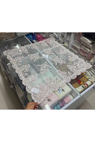 Beratti home 5 Parça Salon Takımı – Boncuk Detaylı, Çiçek Desenli Tül Dantel