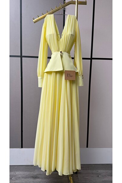 ELEGANTKSA فستان سهرة فاخر باللون الأصفر الزبدي (Butter Yellow)، يتميز بتصميم...