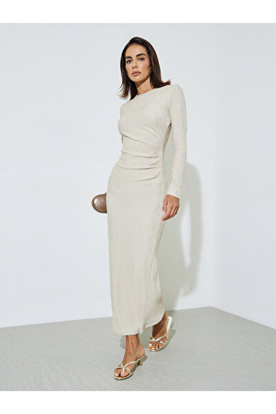 Styli Off White Textured Long Sleeve Maxi Dress